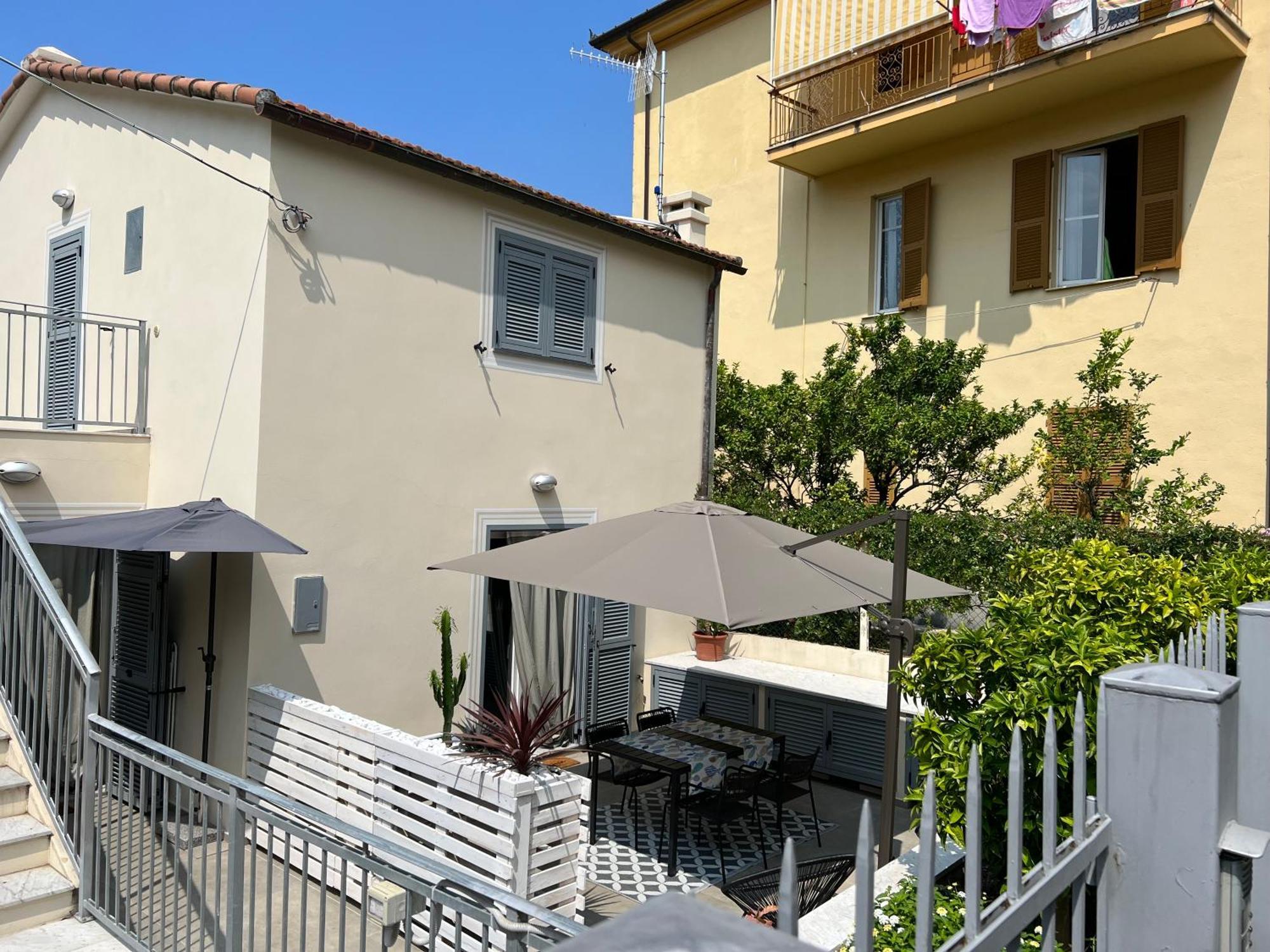 Villino Aranci Nuovo Bilocale In Centro